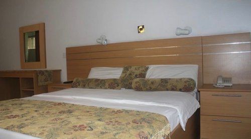 La Patriache Lodge Aliayabiagba Bagian luar foto